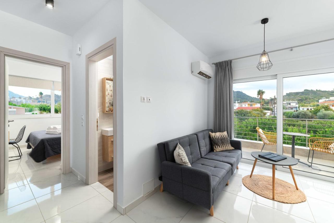 L & C Boutique Apartments Kremasti  Bagian luar foto